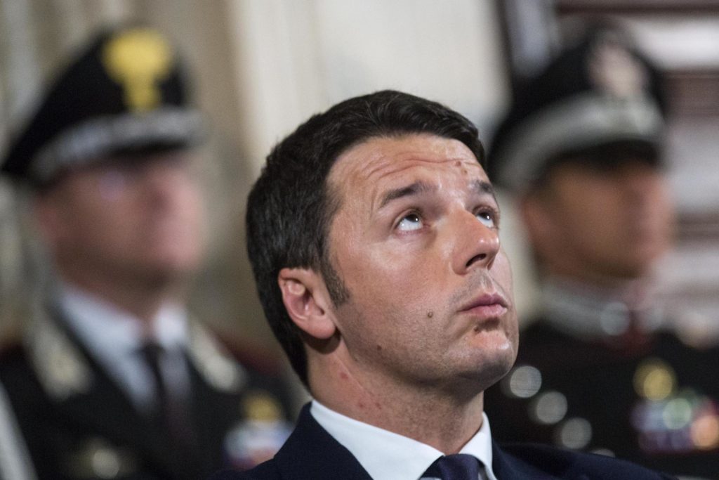 Foto Roberto Monaldo / LaPresse 16-12-2014 Roma Politica Quirinale - Cerimonia per lo scambio di auguri con le alte cariche dello Stato Nella foto Matteo Renzi Photo Roberto Monaldo / LaPresse 16-12-2014 Rome (Italy)  Quirinal palace - Ceremony for the exchange of greetings with the high State offices In the photo Matteo Renzi